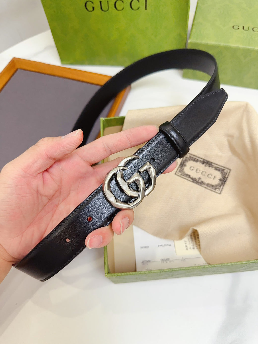 P2R55B13 Popular High quality belt With full package