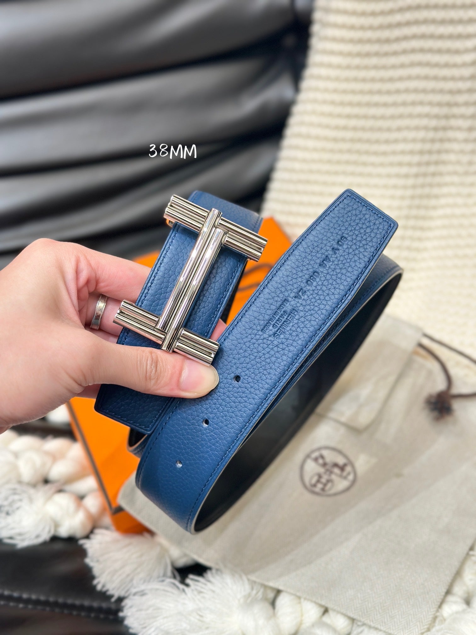 P1W15H192 Popular   High quality belt With full package