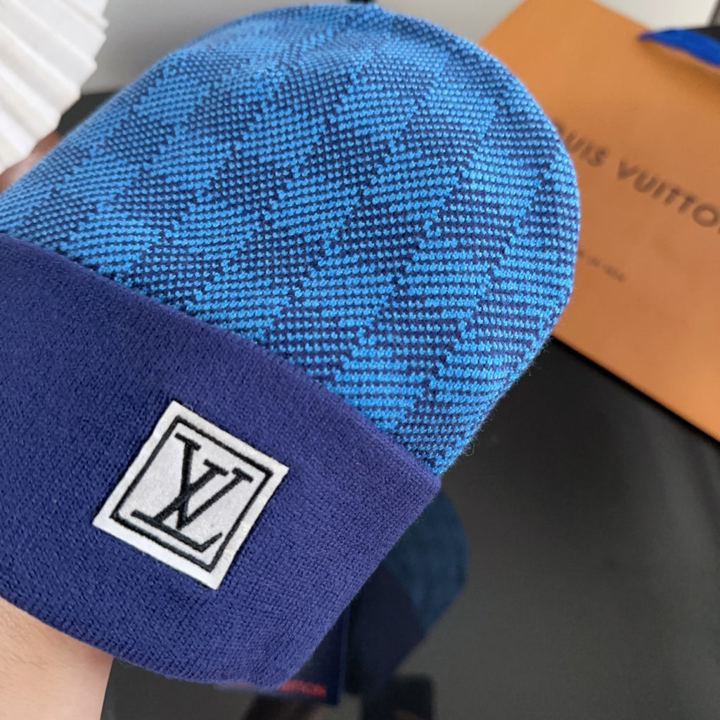 M1R86E18 Popular hats