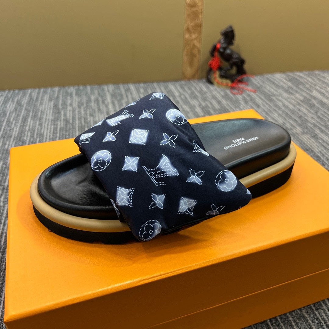Z5XE118 Popular leather quality Slippers