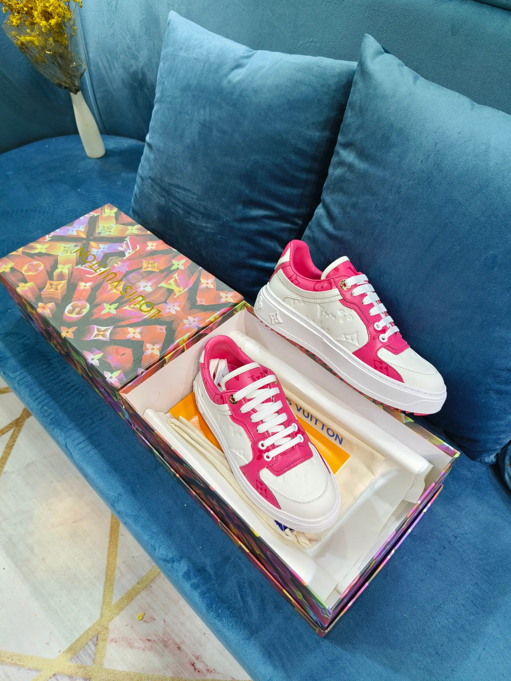 Z2YE45 Popular Sneakers