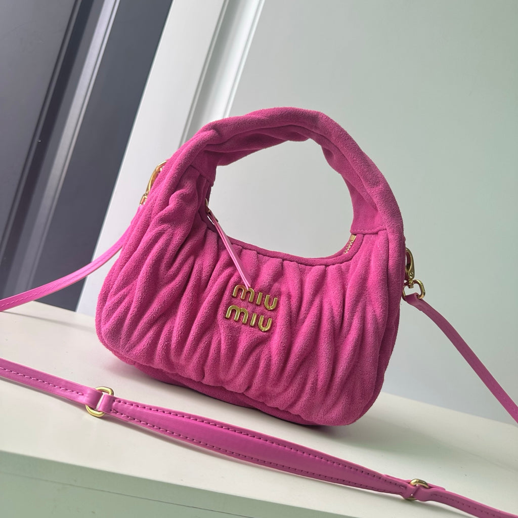 B1P46A117 Popular buckskin bag