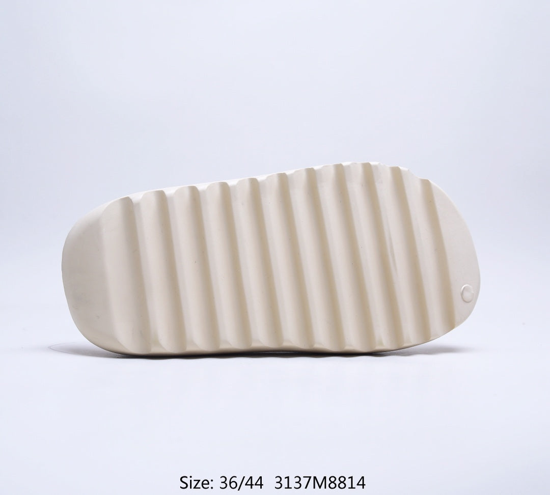 Z4A32 Popular shoes