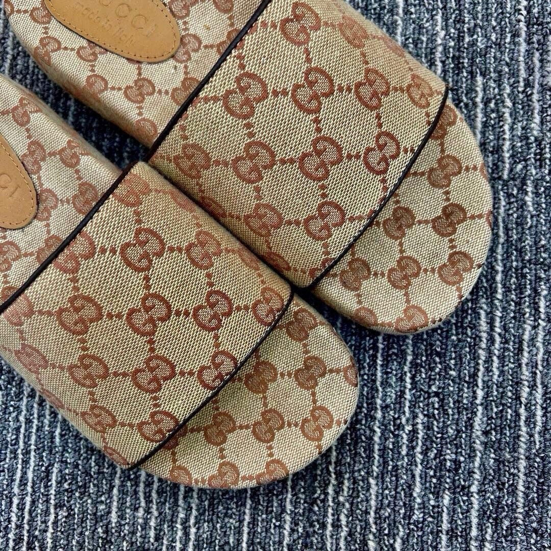 Z5R76B2 Popular Slippers