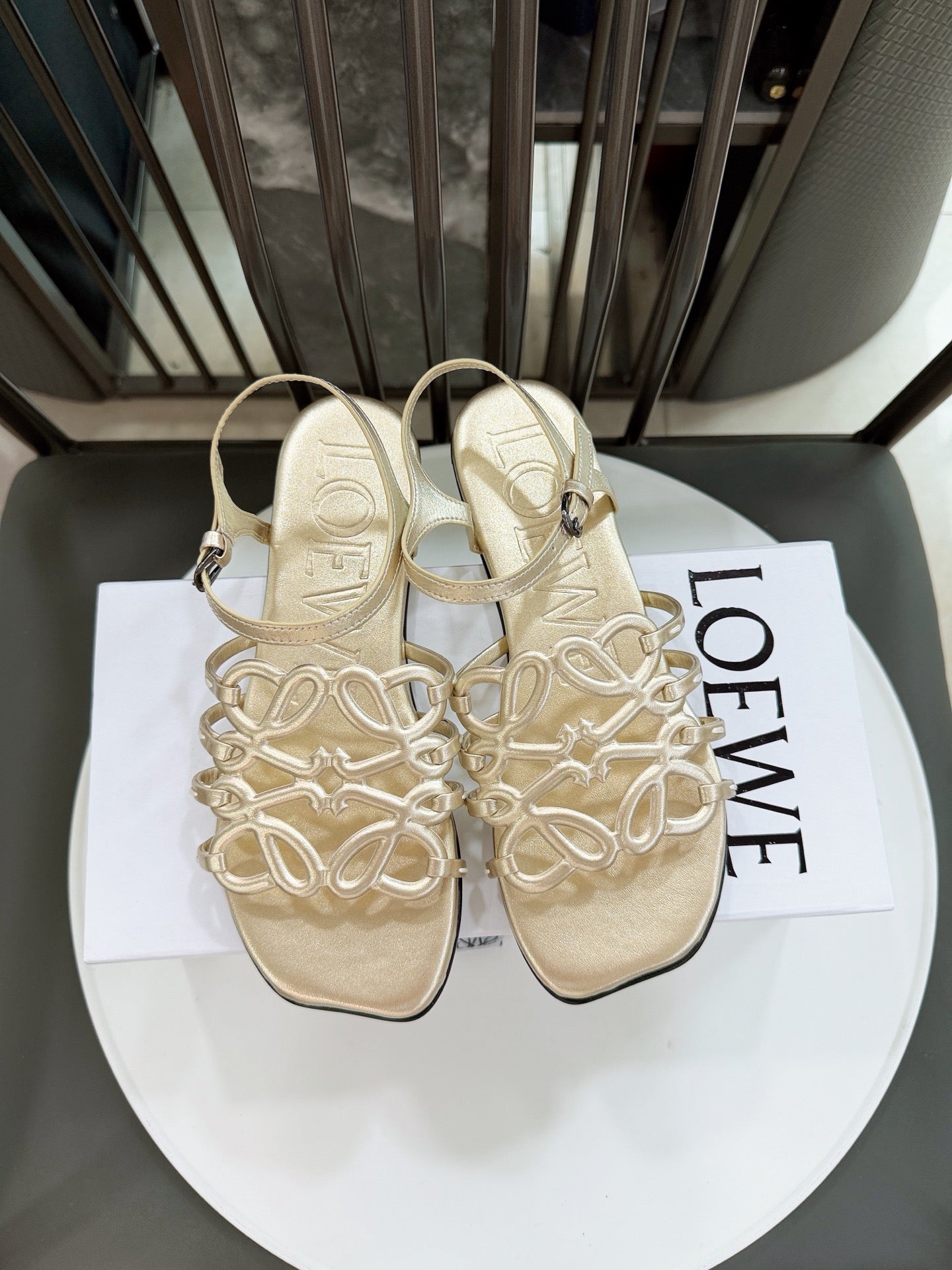 Z2R76A11 Popular high-quality  leather shoes