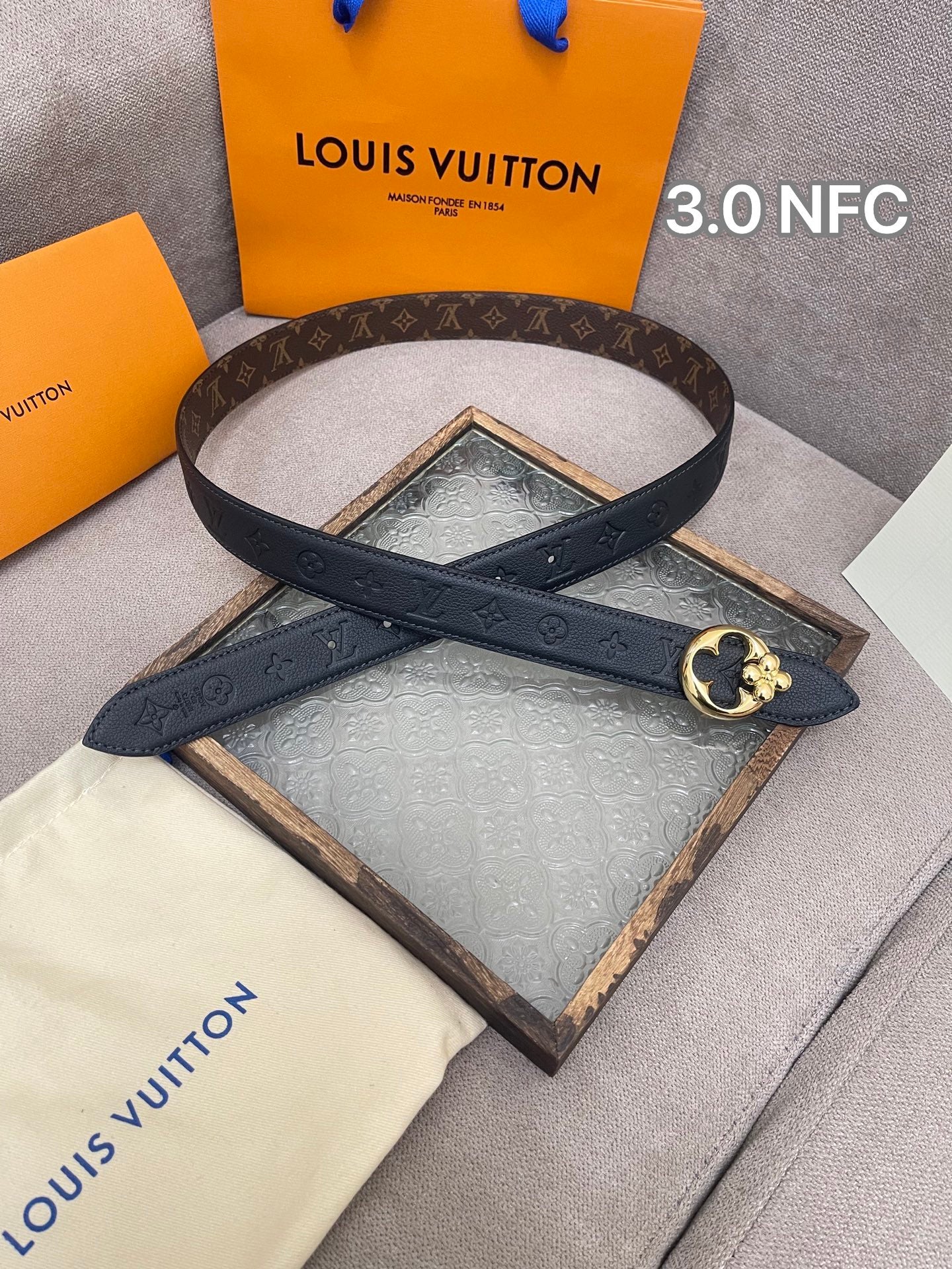 P2R55E10 Popular   High quality belt With full package