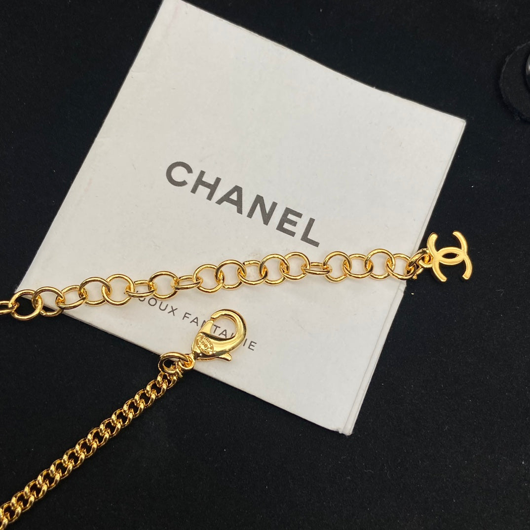 X1Q85C221X Popular Necklace