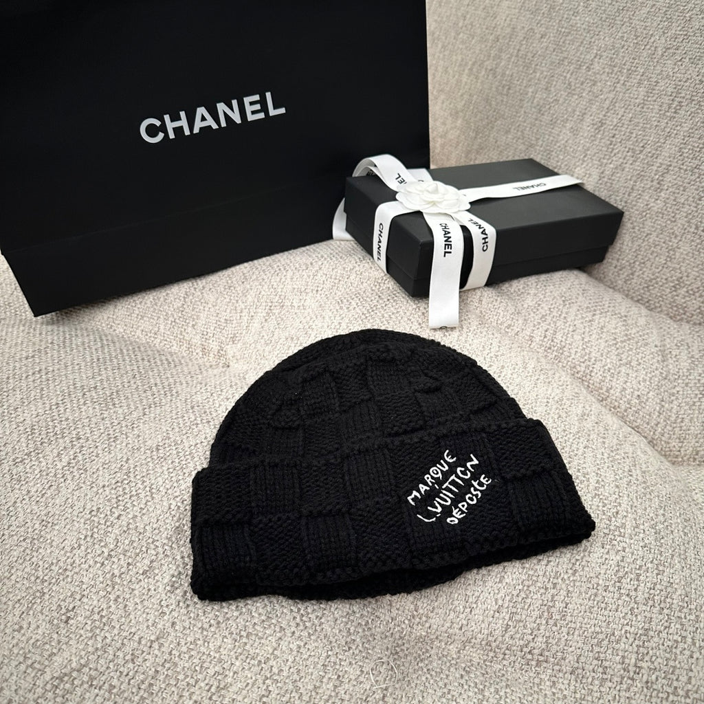 M1R86E9 Popular hats