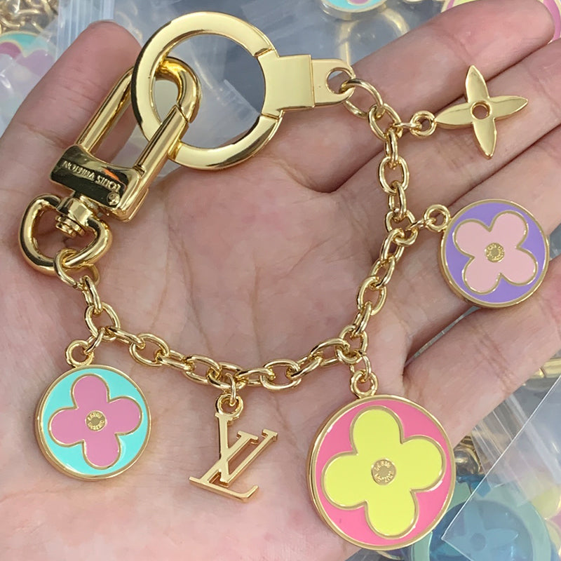 A1Z844E14  Popular Keychains