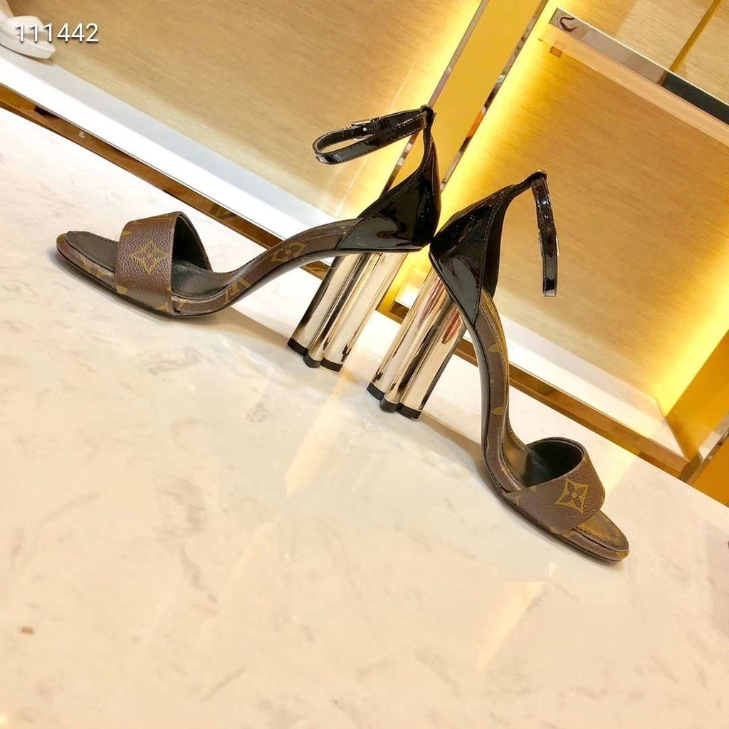 Z2R45E30  Popular leather High heels