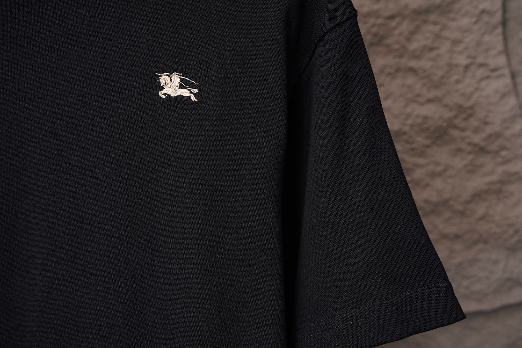 U1R86R4 Popular T-shirts