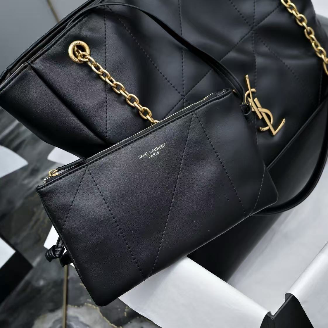 B1R46SL7 Popular leather bags