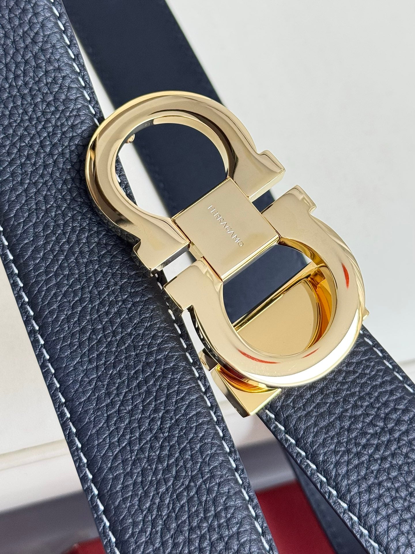 P1Q115A57 Popular High quality belt With full package