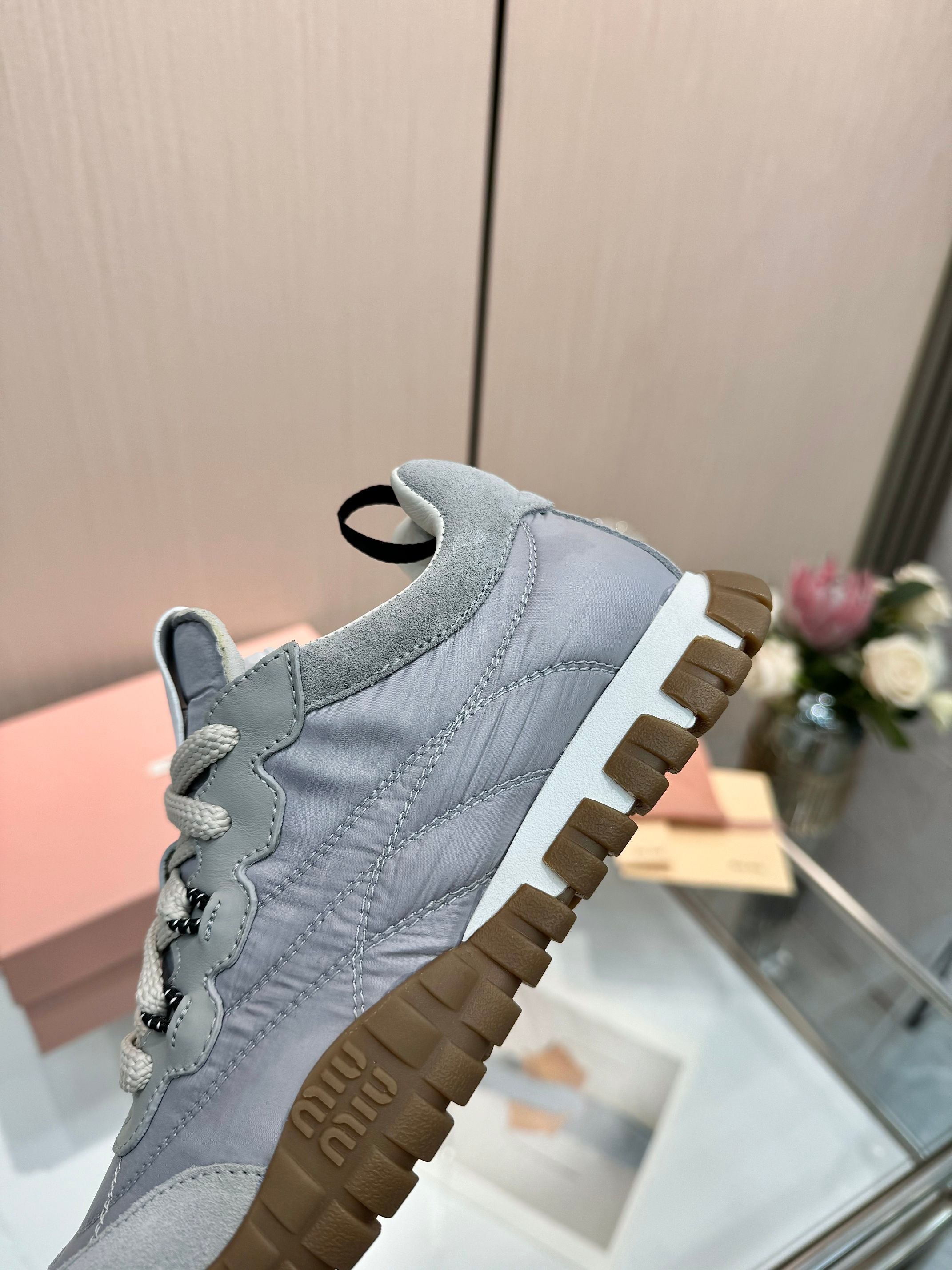 Z2Q95A18 Popular high-quality shoes