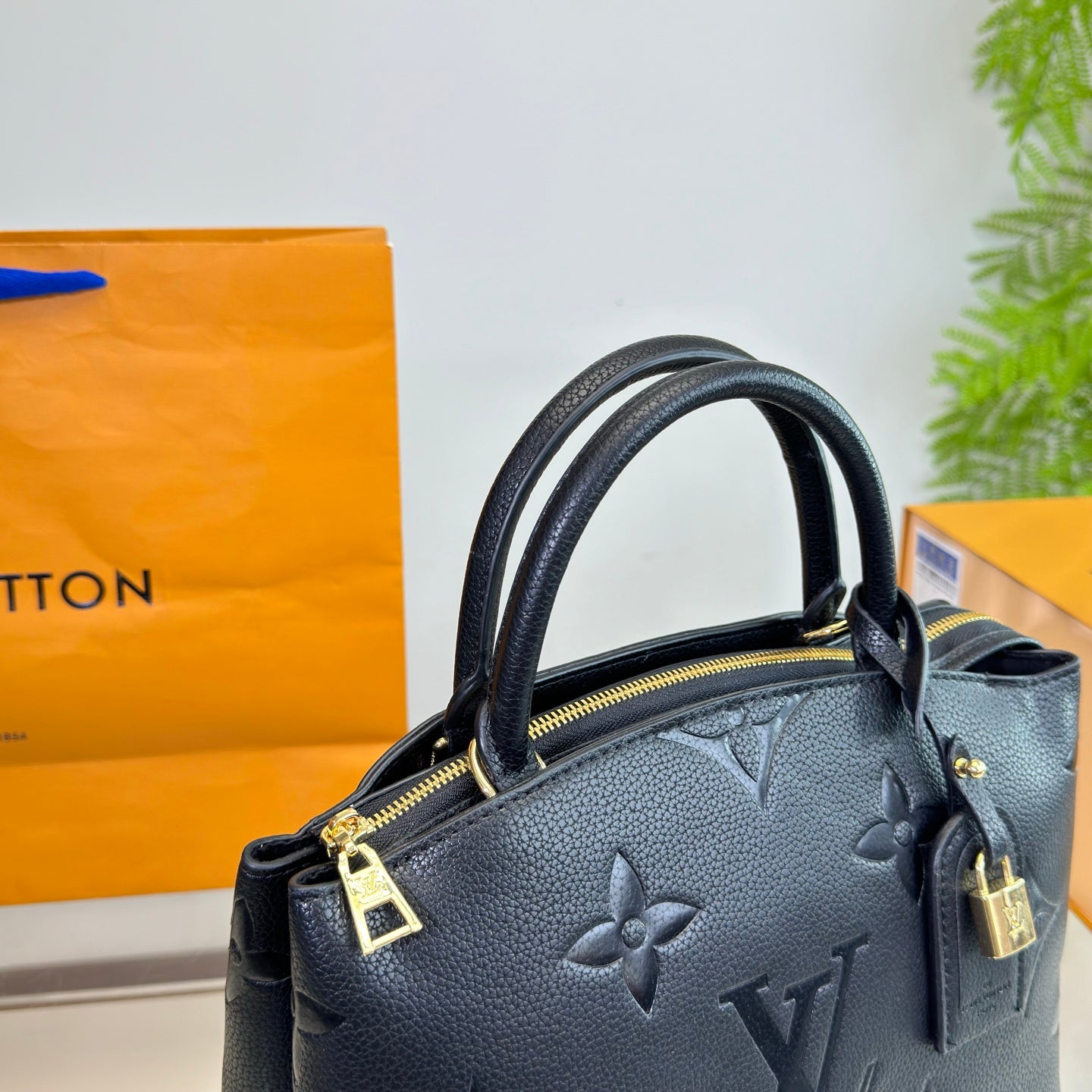 B6E35X15 Popular  leather bag