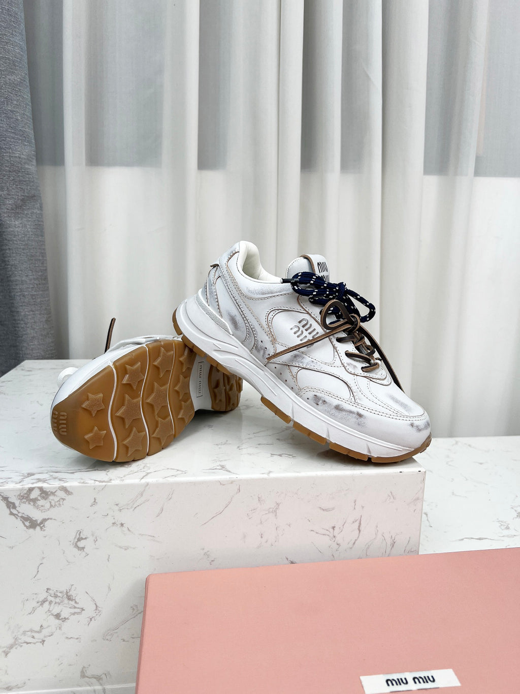 Z2Z85A47  Popular high quality shoes