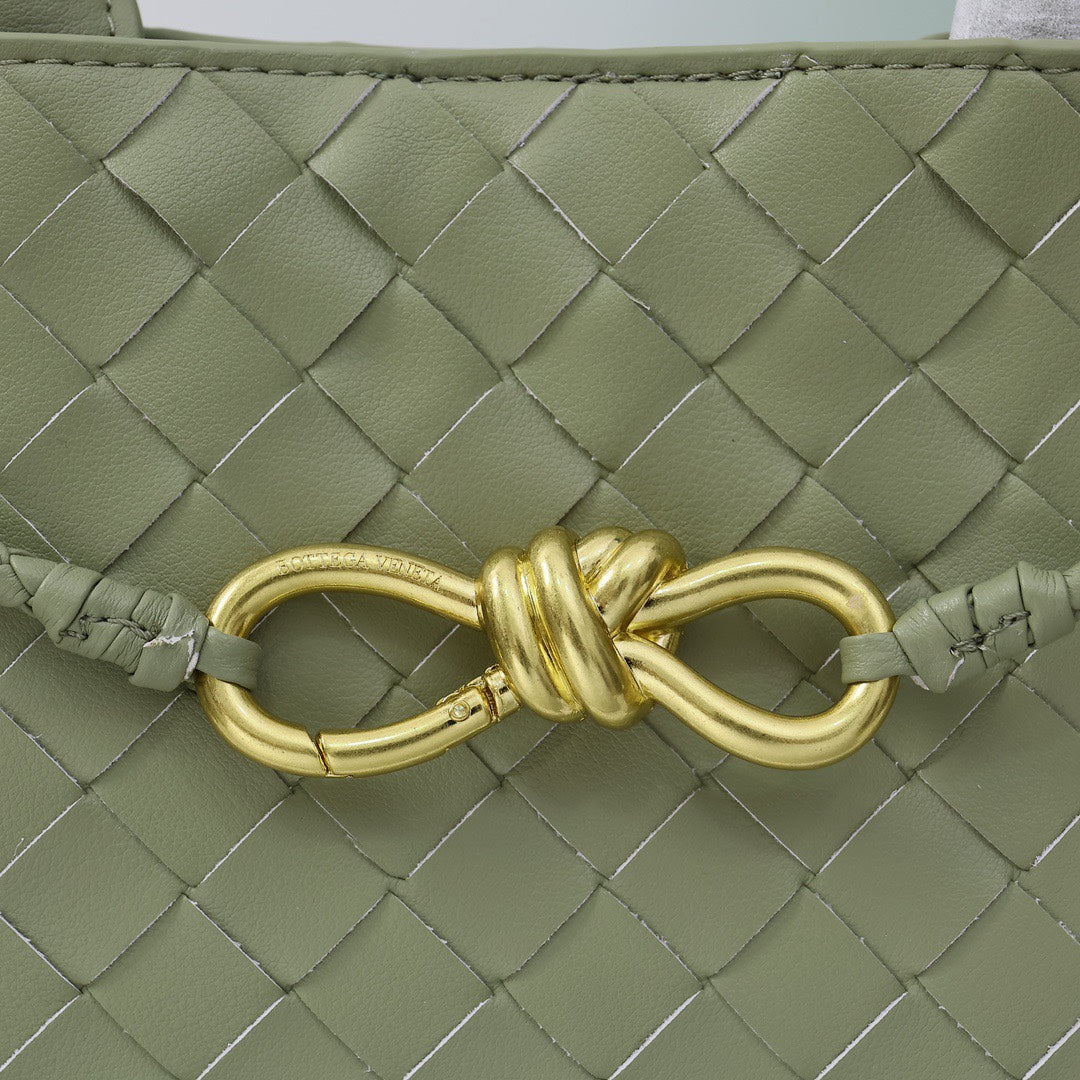 B1X104A81 Popular  leather bag