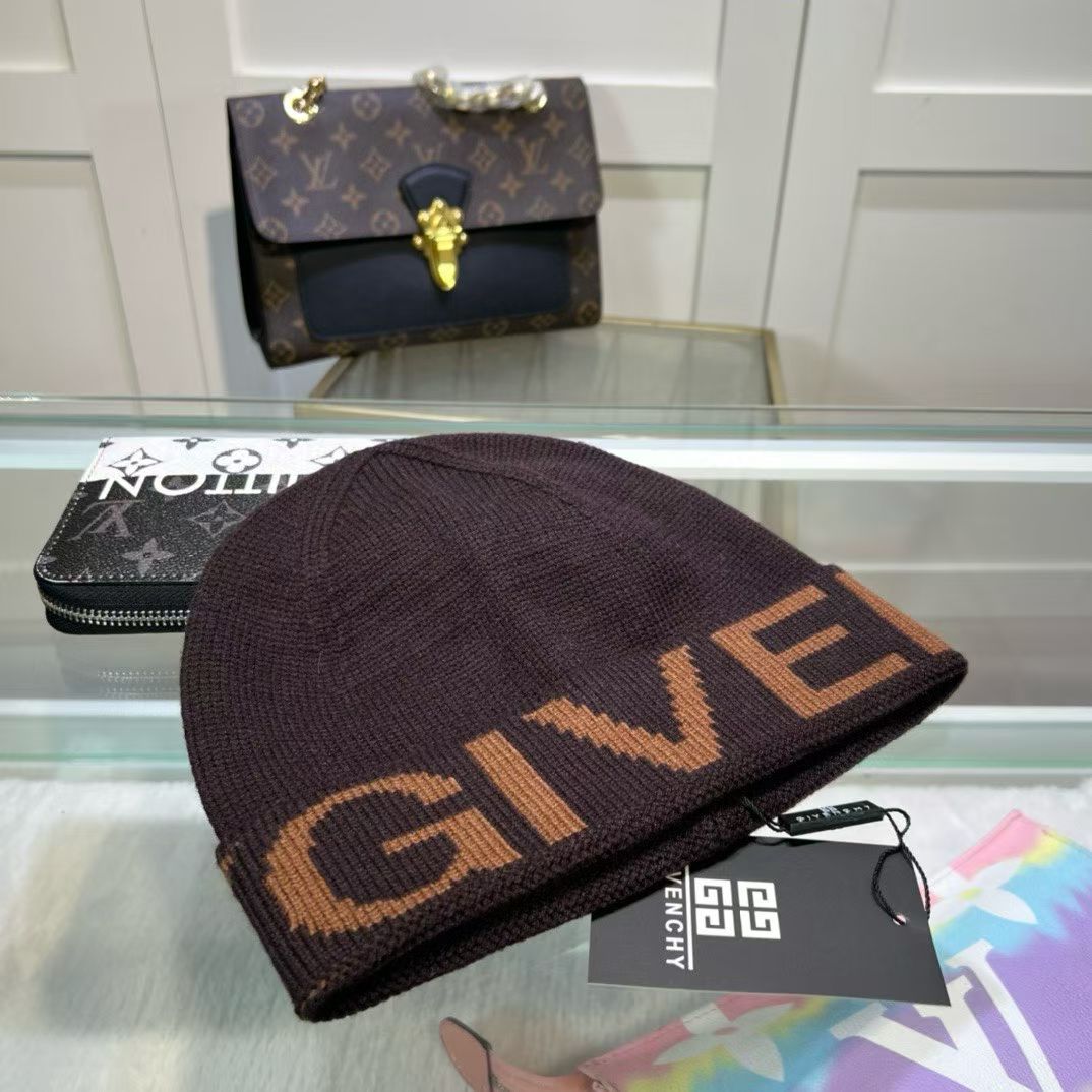 M1R86GV95 Popular hats