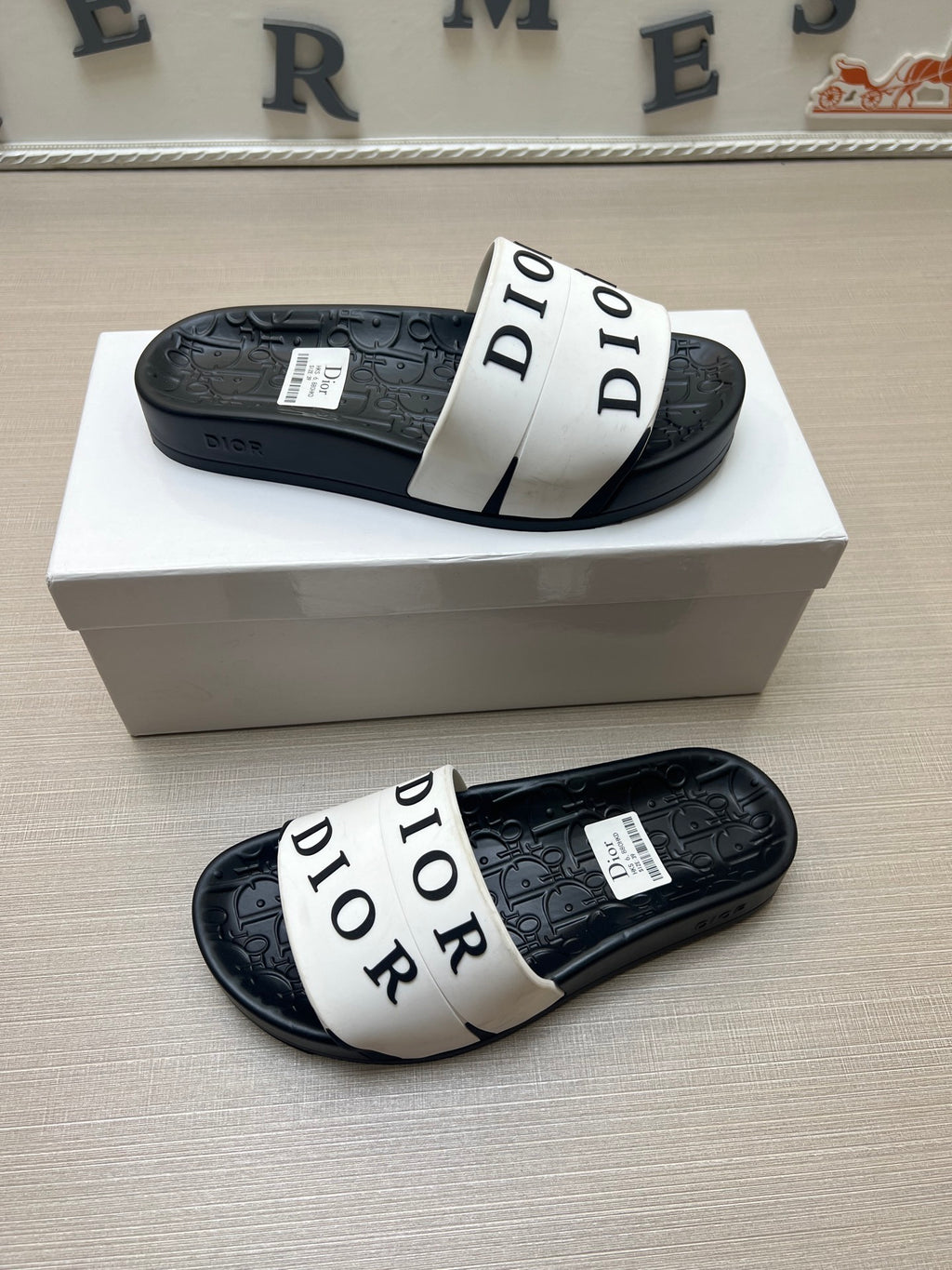 Z5Z35D276 Popular Slippers