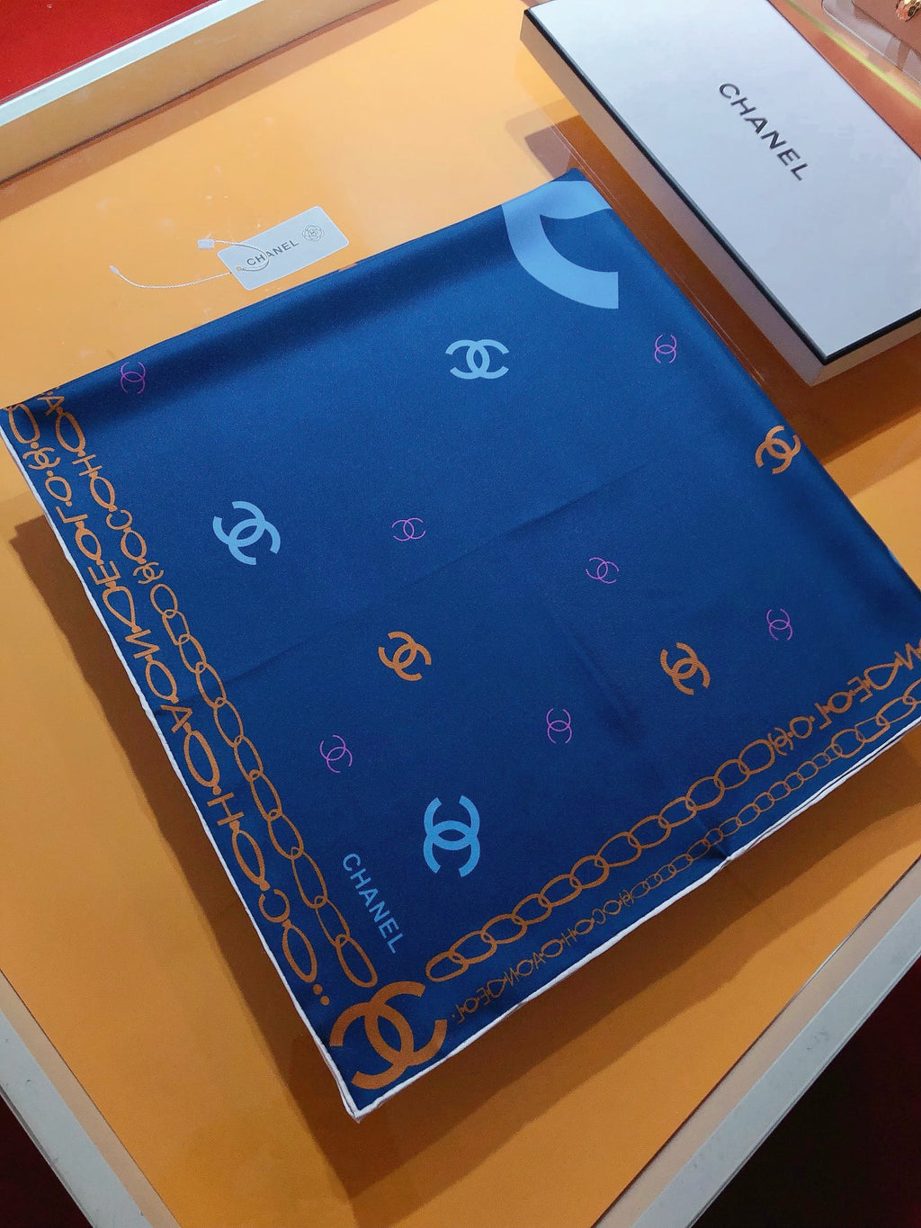 W1N46C13 Popular Silk Scarve