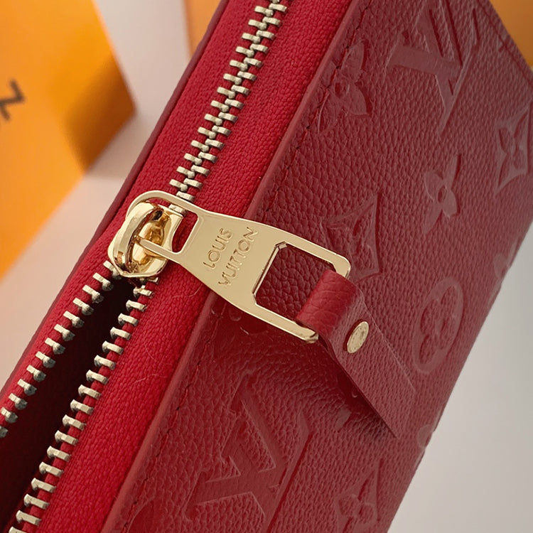 B1P11E06 Popular Leather wallets