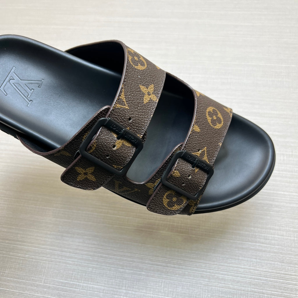 Z5ZE57 Popular slippers