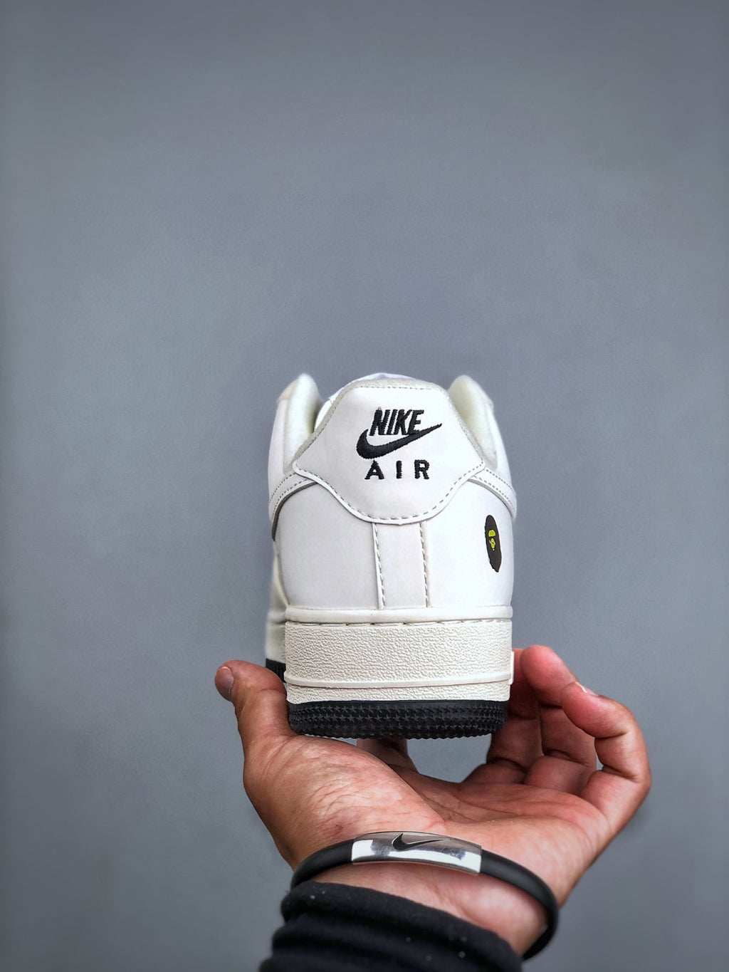 Z4Q95A81 Popular Shoes