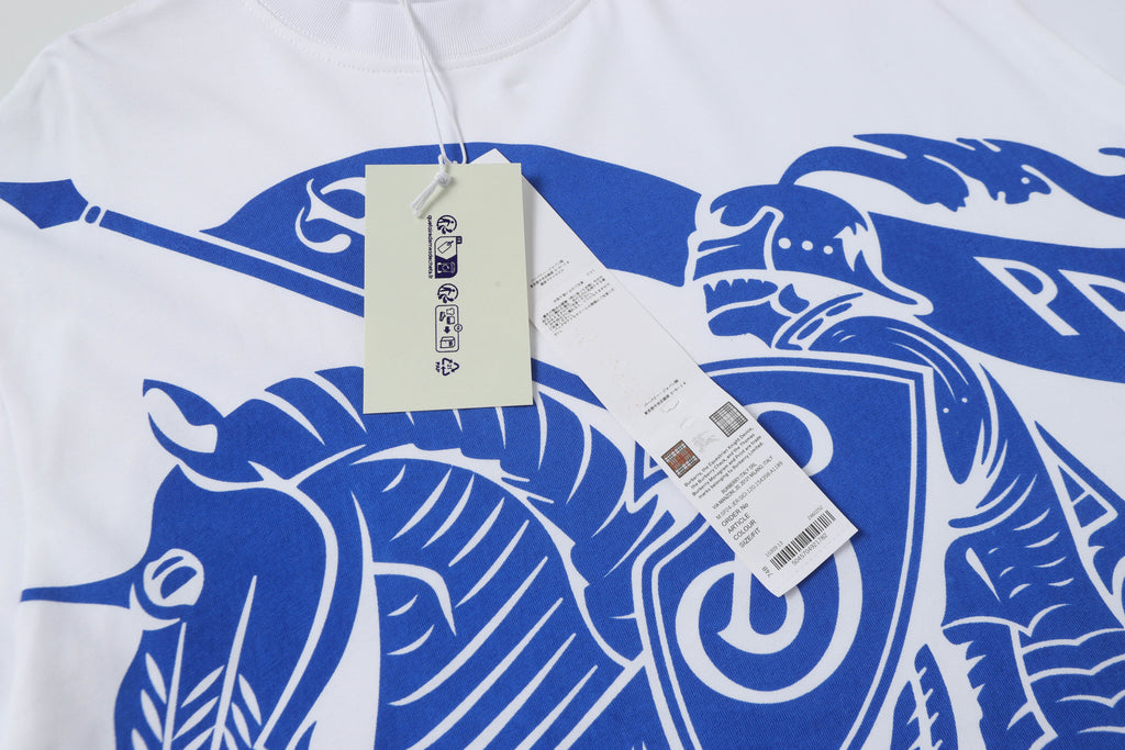 U1R45R157 Popular T-shirt