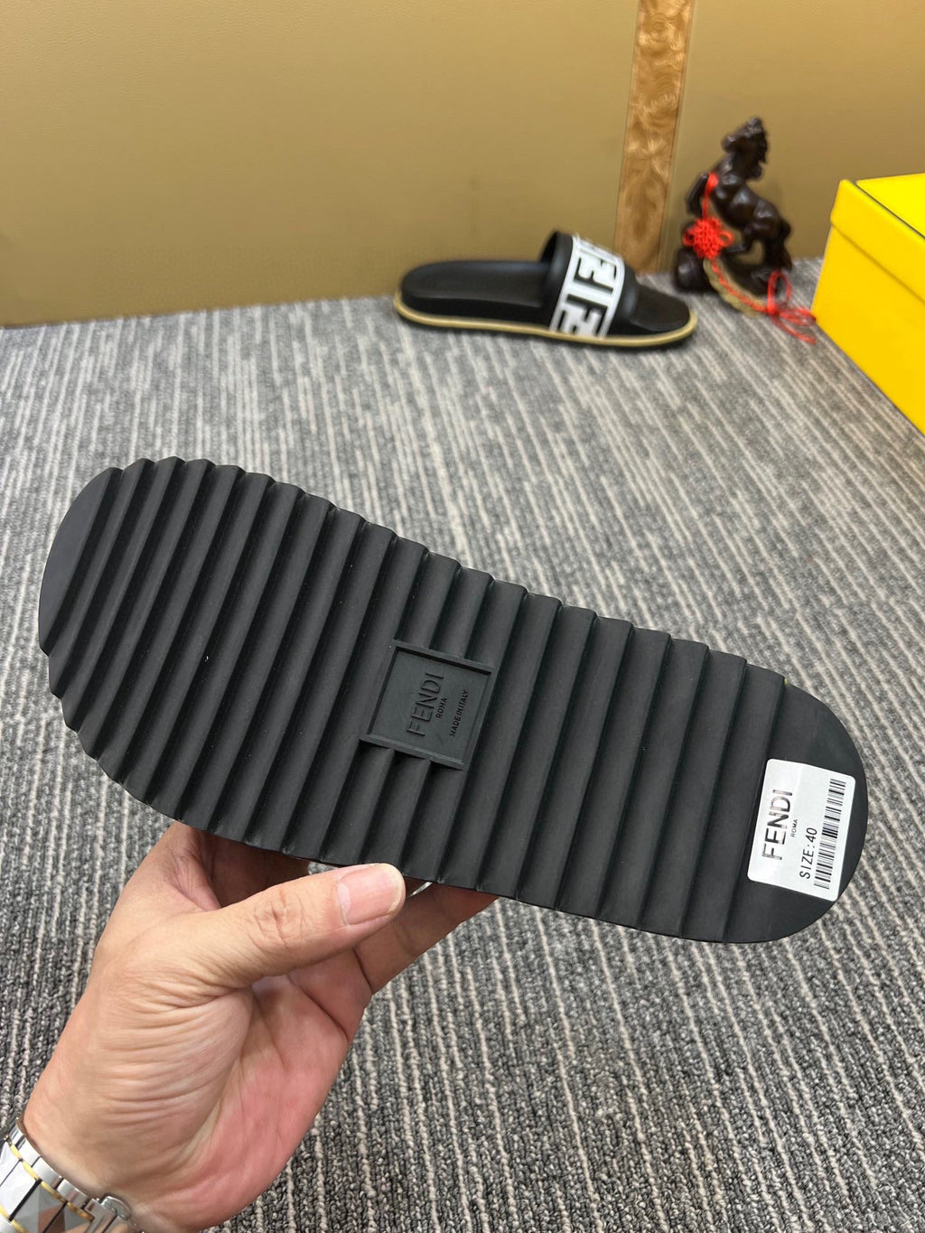 Z5YF111 Popular Slippers