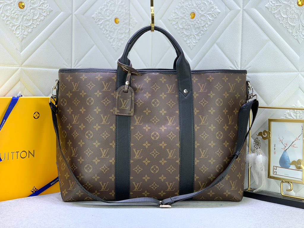 B12X44E350 Popular    leather bag 