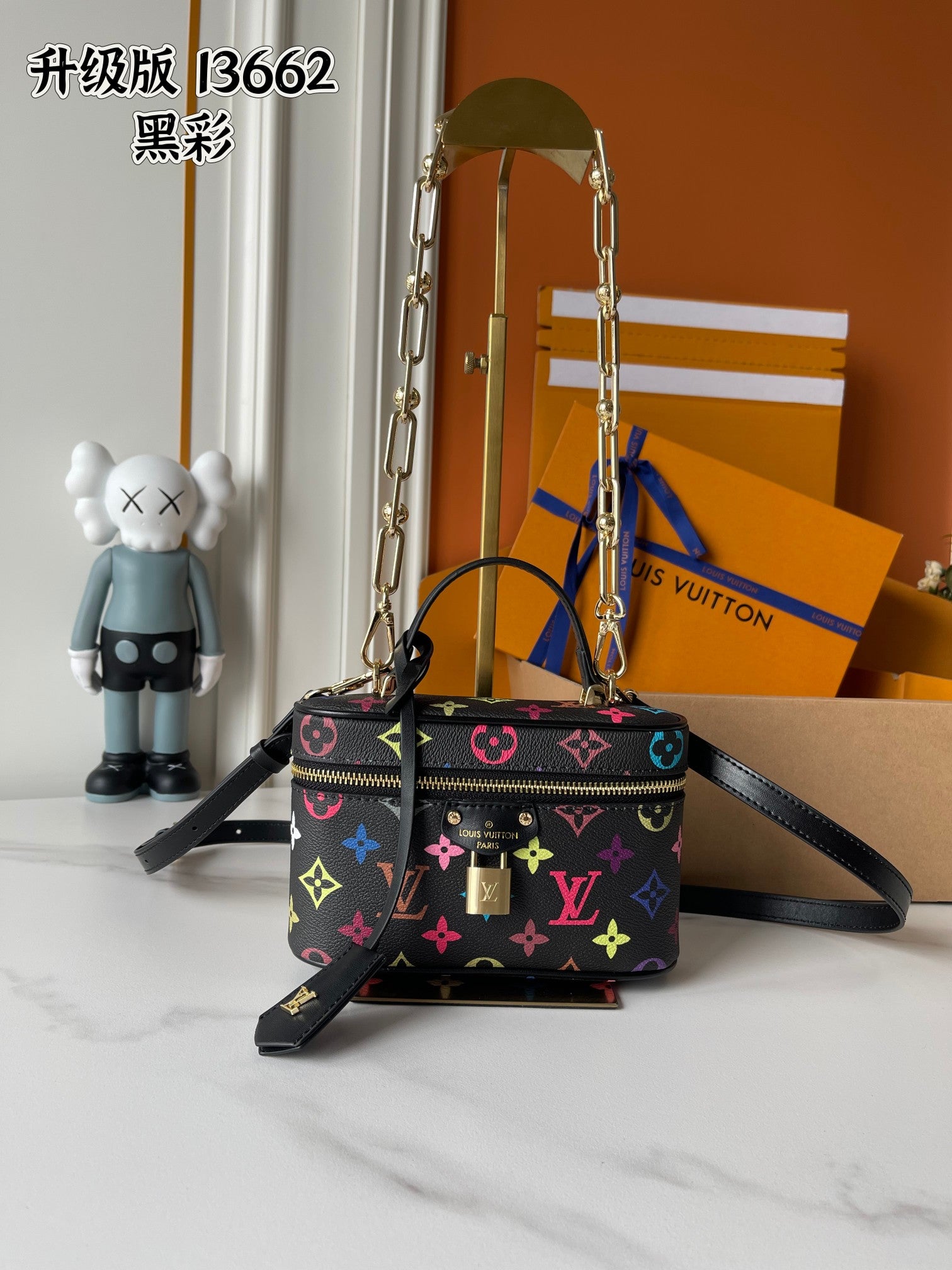B1P46E38 Popular leather bag