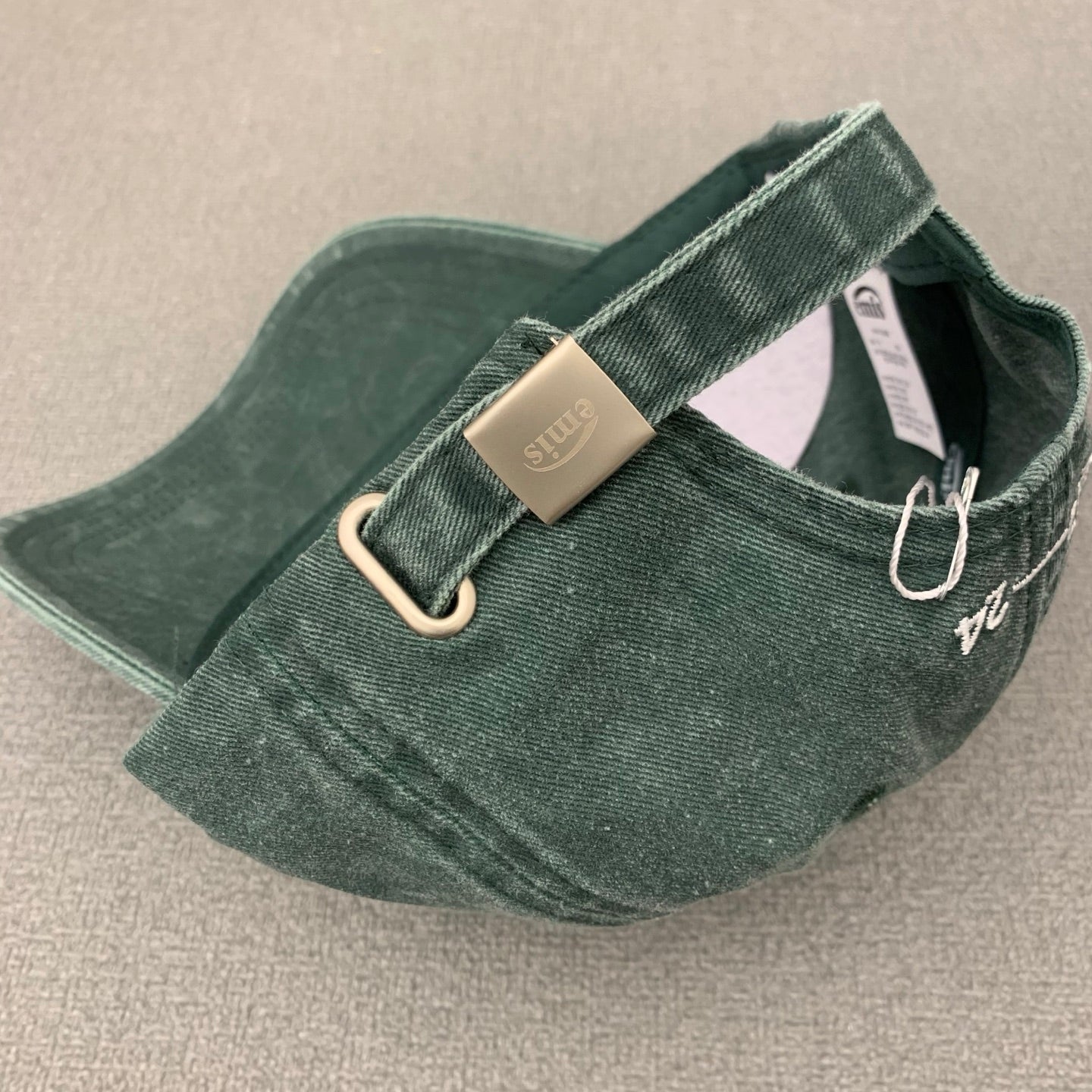 M1P45A570 Popular  hats