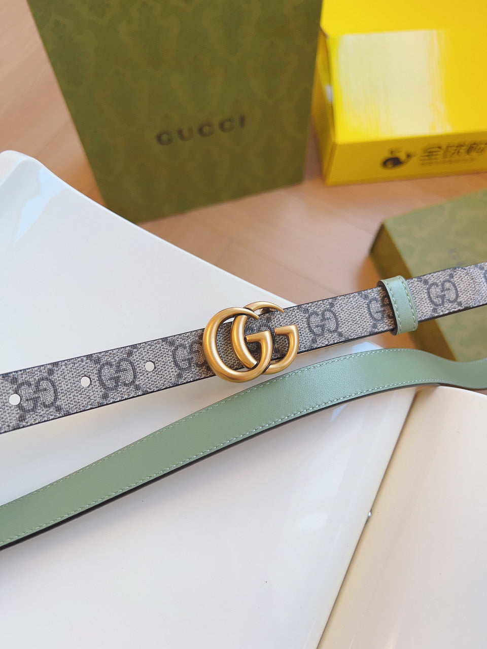 P1Q115B24 Popular High quality belt With full package