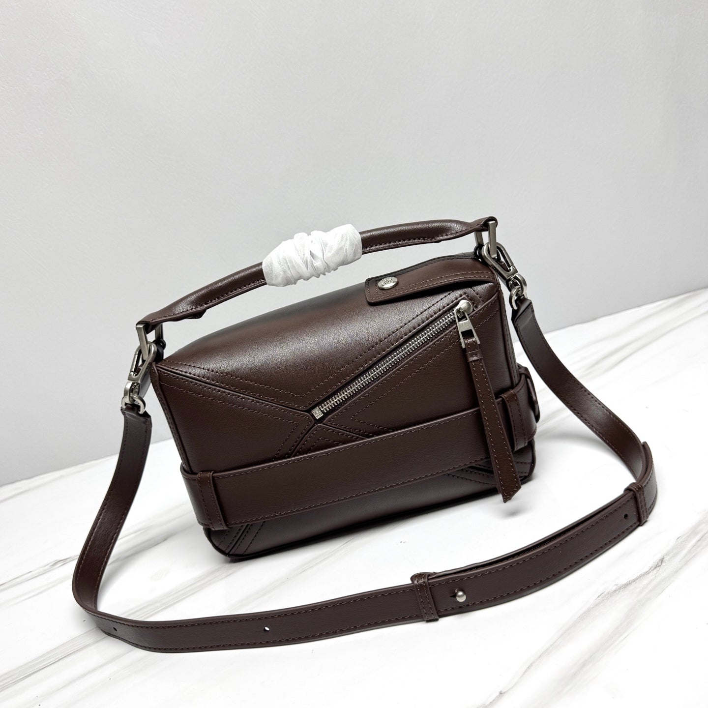 B1R15A149 Popular leather bag