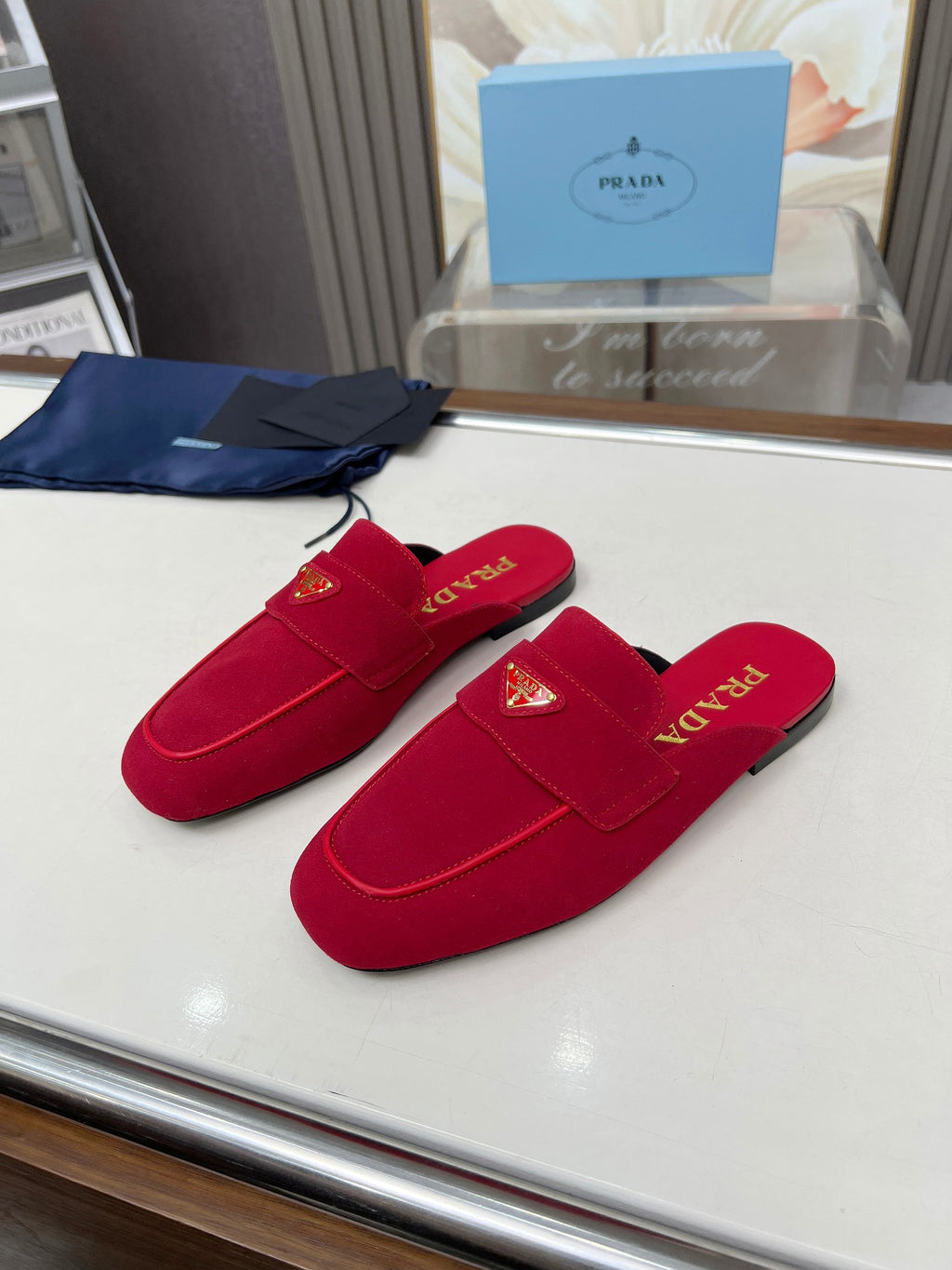 Z2Q105P405 Popular high-quality Shoes