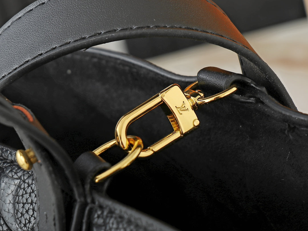 B12W15E3 Popular  leather bag