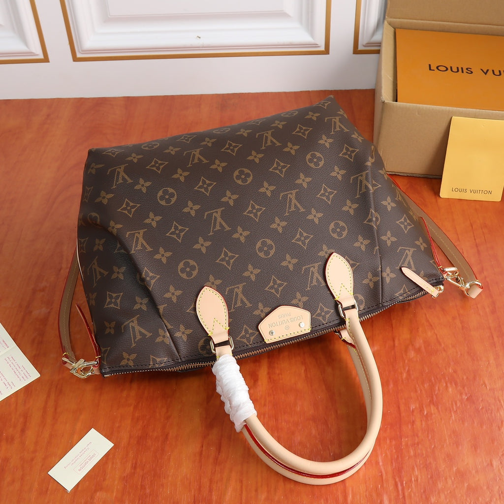 B12X44E351 Popular leather bag 