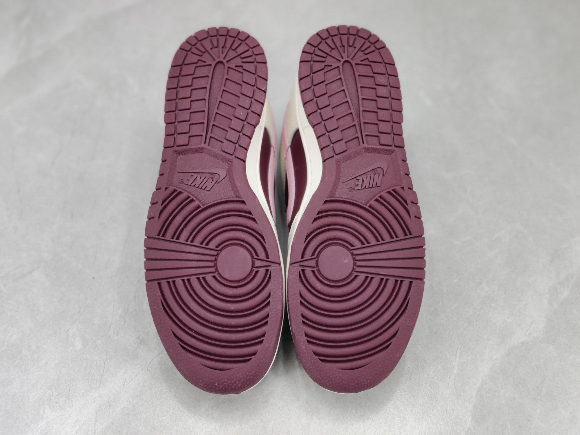 Z4Z35A38 Popular shoes (No box)