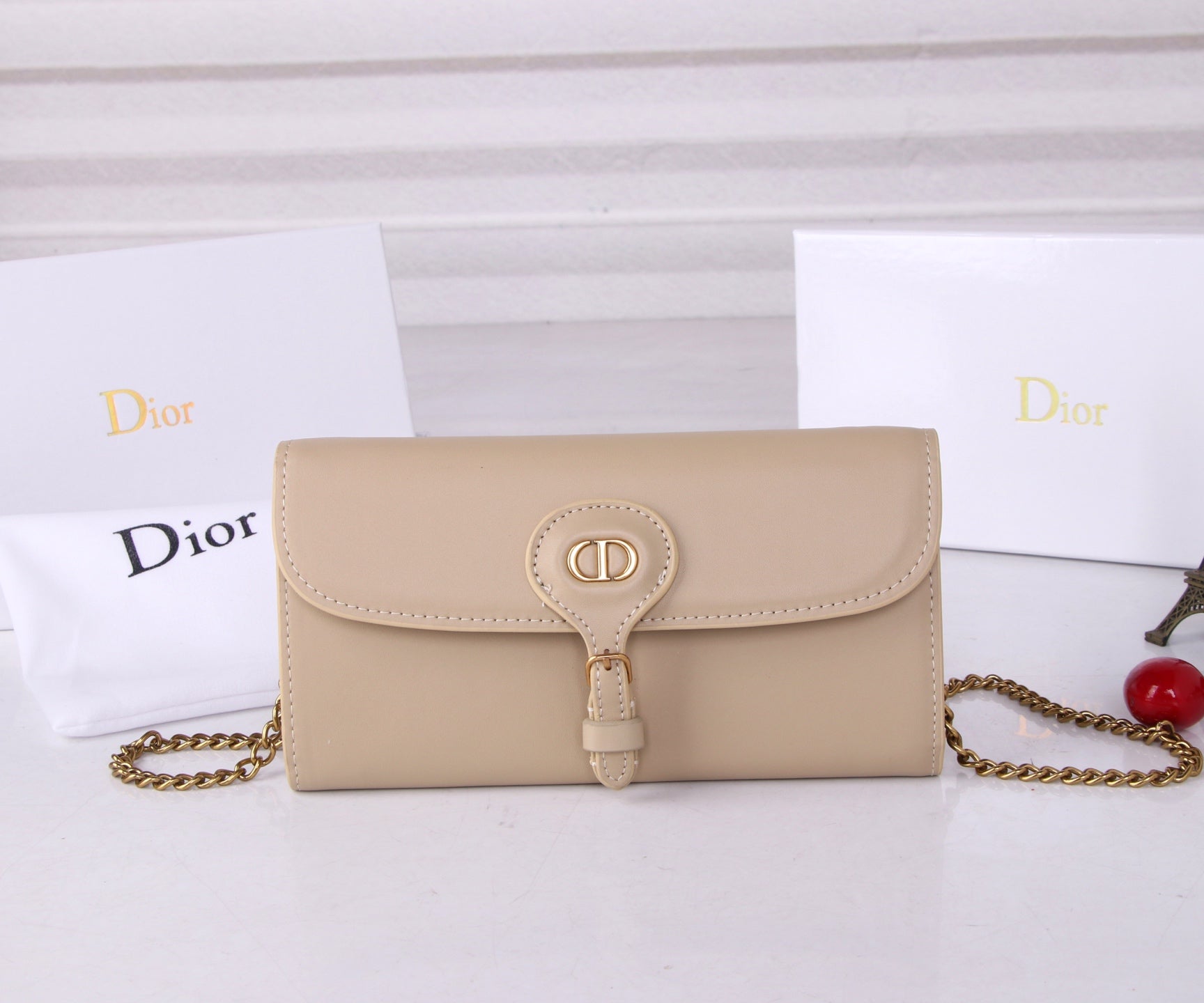 B1R66D2 Popular leather bag