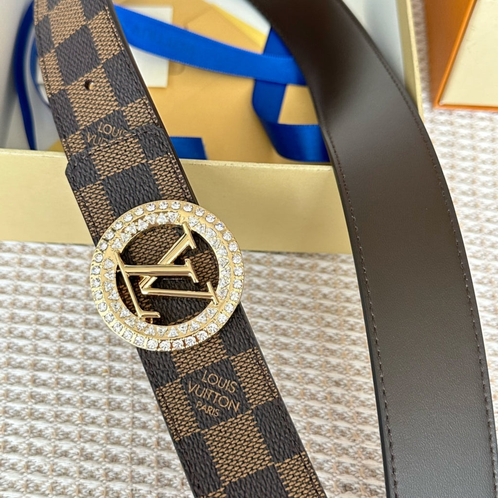 P1Q64E128 Popular  High quality belt With full package