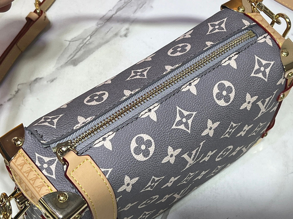 B1N55E19 Popular leather bag