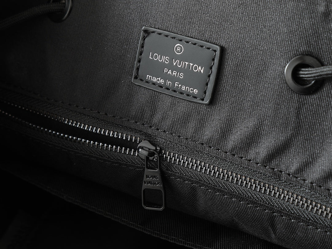 B1W25E70 Popular  Backpacks