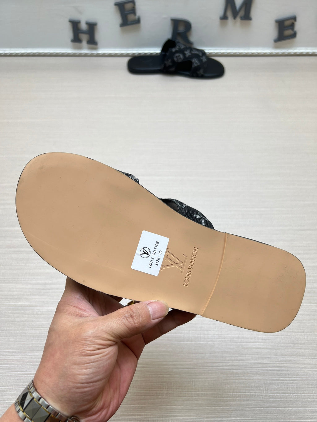 Z5ZE32 Popular slippers