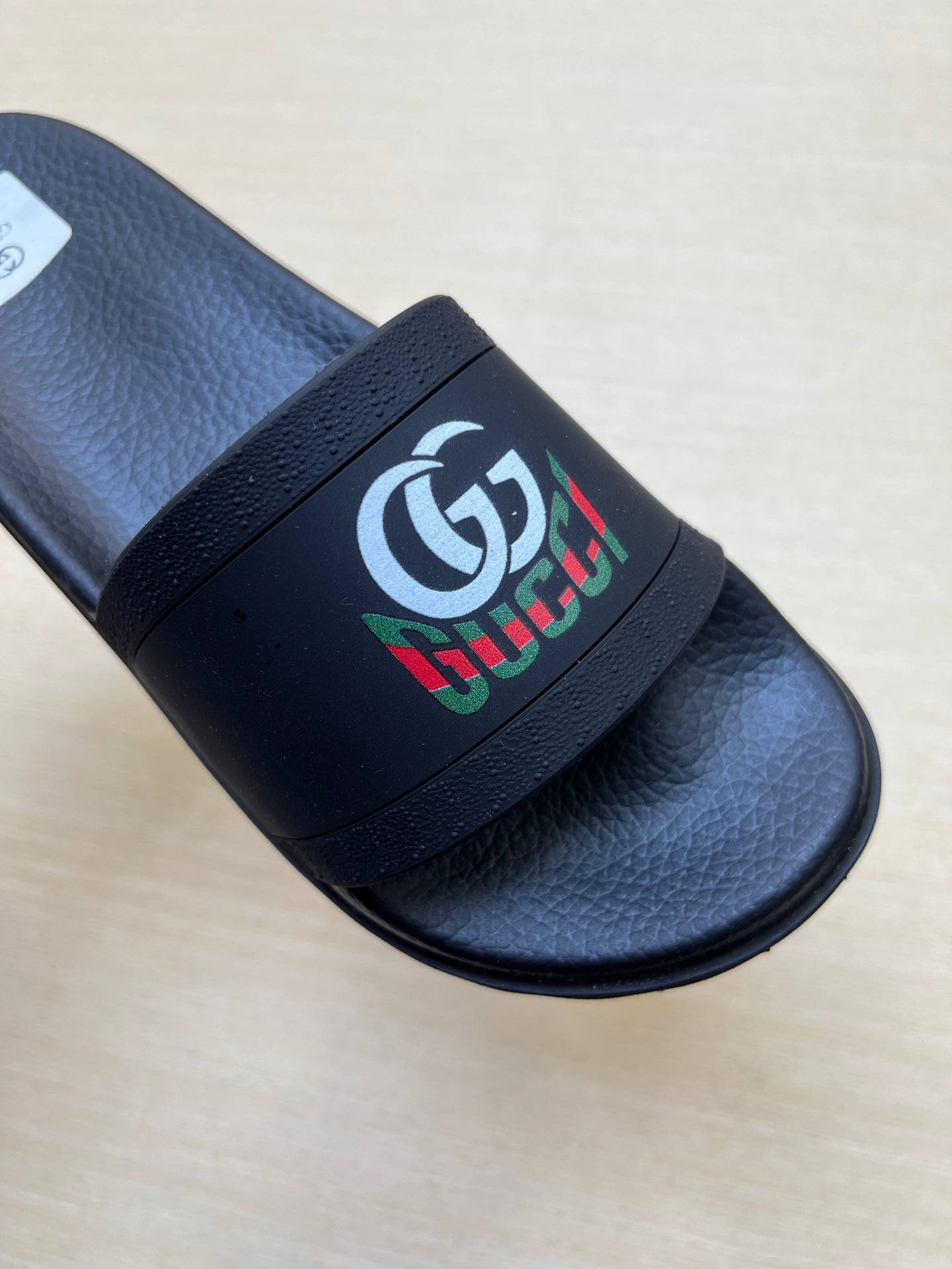 Z5R66B27 Popular Slippers