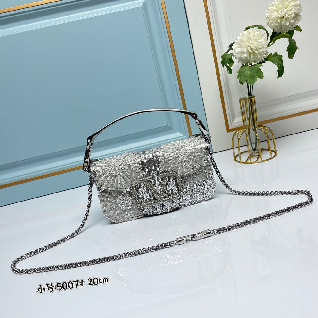 B1N36VL7 Popular leather bag