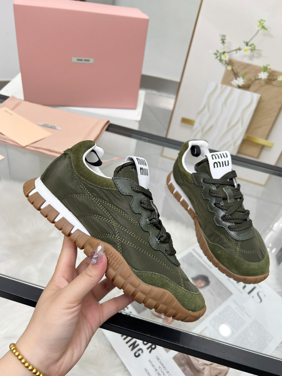 Z2Q105A236 Popular high-quality  Shoes