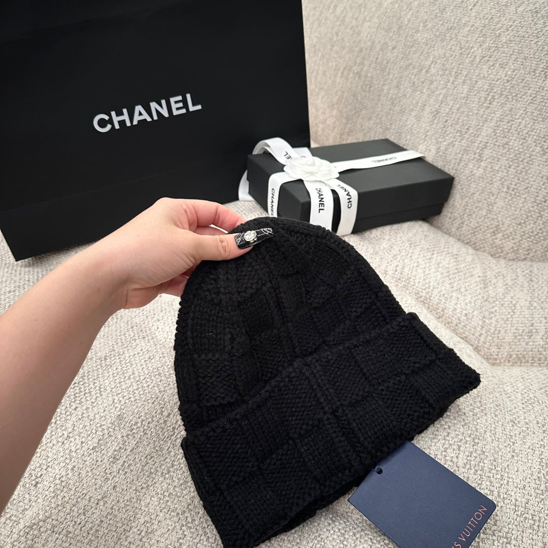 M1R86E9 Popular hats