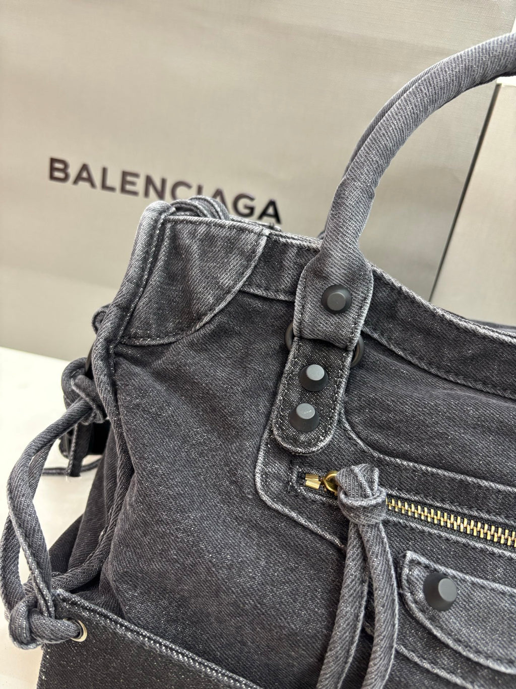 B1P36J114 Popular  bag