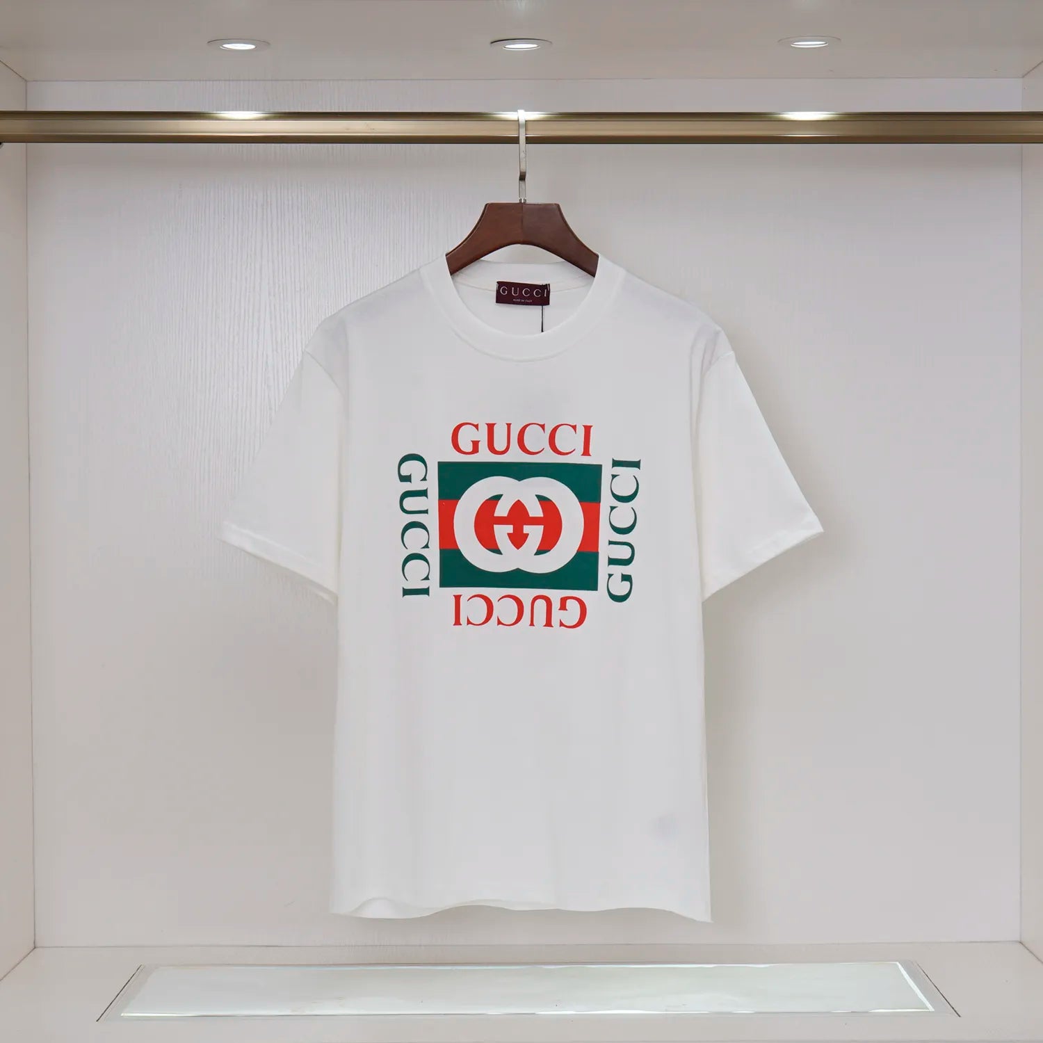 U1N65B21 Popular T-shirt