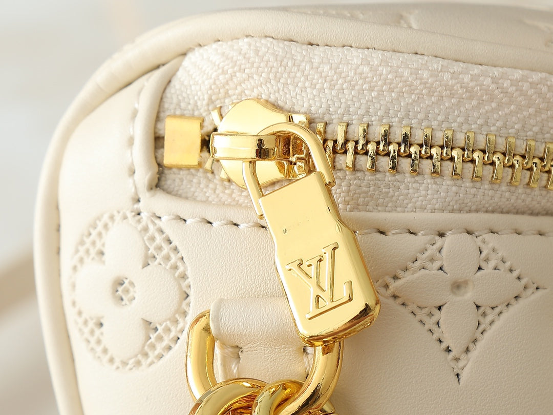 B1N55E59 Popular   leather bag